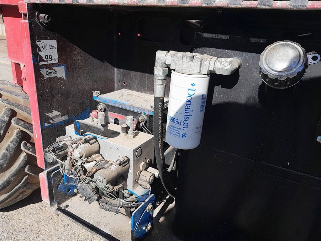 Scherenbühne GENIE GS3268RT: das Bild 15