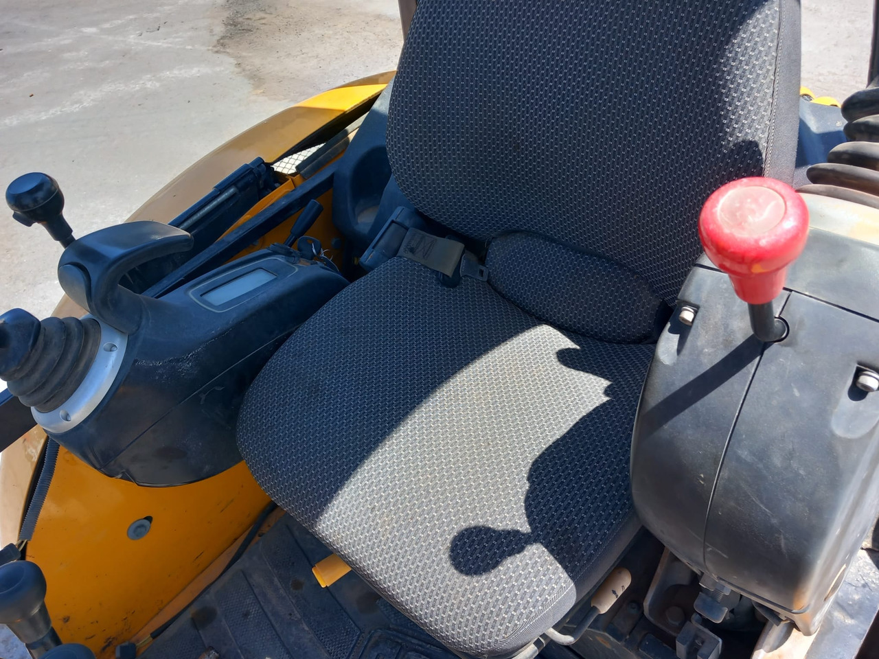 JCB 8030ZTS - Minibagger: das Bild 5 JCB 8030ZTS - Minibagger: das Bild 5