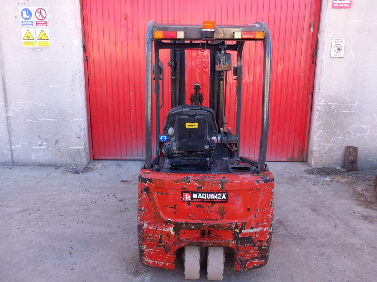 MANITOU ME318 48V - Elektrostapler: das Bild 2 MANITOU ME318 48V - Elektrostapler: das Bild 2
