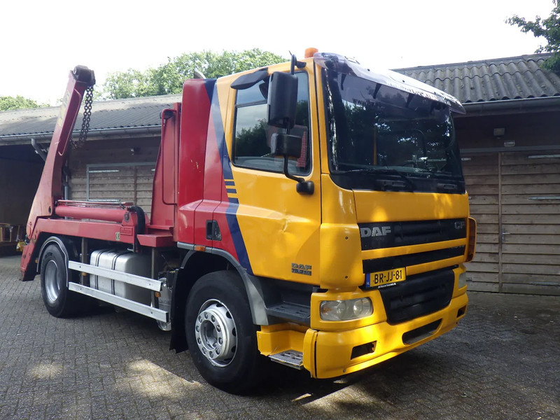 DAF CF 75.310 Hyva Portaalarmsysteem / Intarder - LKW: das Bild 2 DAF CF 75.310 Hyva Portaalarmsysteem / Intarder - LKW: das Bild 2