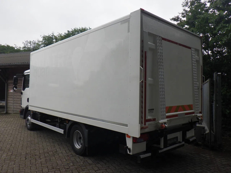 MAN TGL 12.220 Euro 6 / Dhollandia 2000 KG / Airco / 11.990 kg - Koffer LKW: das Bild 4 MAN TGL 12.220 Euro 6 / Dhollandia 2000 KG / Airco / 11.990 kg - Koffer LKW: das Bild 4