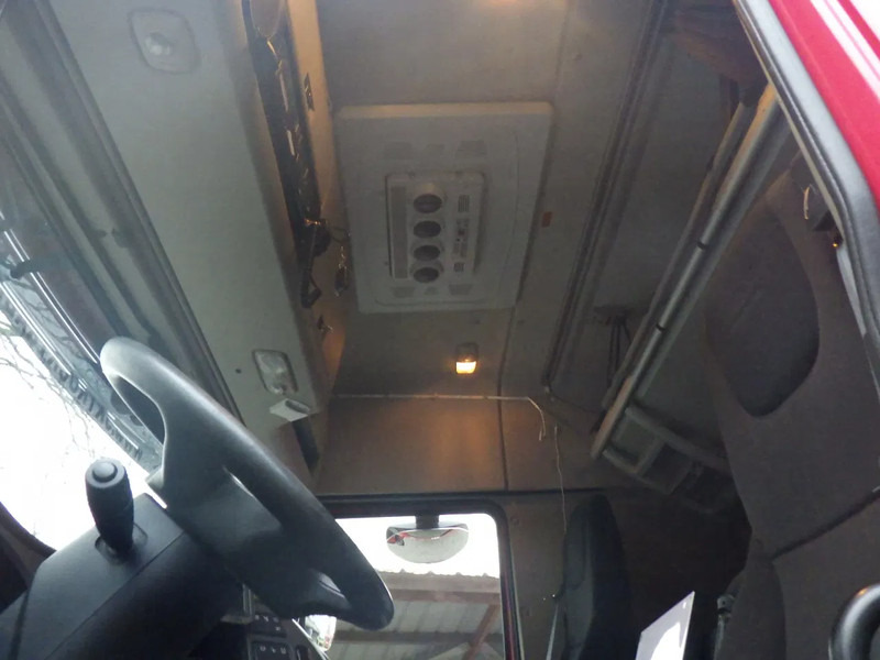 DAF XF 450 Smart Tacho 2 / 8 Tons vooras - Sattelzugmaschine: das Bild 5 DAF XF 450 Smart Tacho 2 / 8 Tons vooras - Sattelzugmaschine: das Bild 5