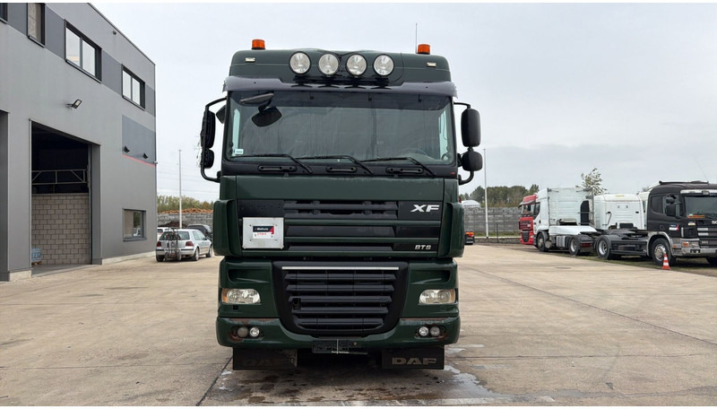 DAF 105 XF 460 (6X2 / AIRCO / GOOD CONDITION / BONNE ETAT) - Fahrgestell LKW: das Bild 2 DAF 105 XF 460 (6X2 / AIRCO / GOOD CONDITION / BONNE ETAT) - Fahrgestell LKW: das Bild 2