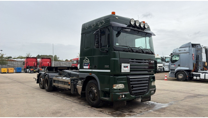 DAF 105 XF 460 (6X2 / AIRCO / GOOD CONDITION / BONNE ETAT) - Fahrgestell LKW: das Bild 4 DAF 105 XF 460 (6X2 / AIRCO / GOOD CONDITION / BONNE ETAT) - Fahrgestell LKW: das Bild 4