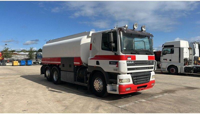 DAF CF 85.430 (20270 LITERS / EURO 3 / TOP CONDITION !!! / PARFAIT ETAT / 6X2 / BOITE MANUELLE) - Tankwagen: das Bild 3 DAF CF 85.430 (20270 LITERS / EURO 3 / TOP CONDITION !!! / PARFAIT ETAT / 6X2 / BOITE MANUELLE) - Tankwagen: das Bild 3