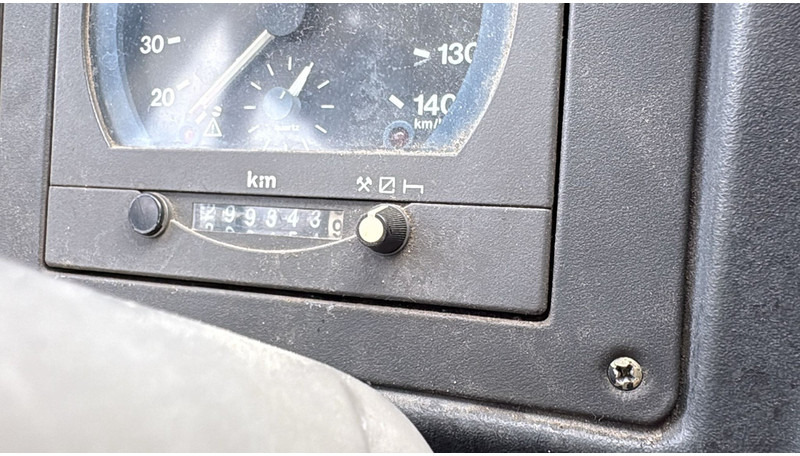 Linienbus Iveco 59-12 (BELGIAN BUS / 29 SEATS / MANUAL PUMP / LAMES / STEEL SUSP.): das Bild 19