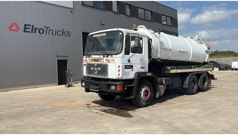 MAN 25.292 (16.000 L VACUUM / 10 TYRES / 6X2 / FULL STEEL SUSP. / MANUAL PUMP / 6 CYLINDER) - Saug-/ Spülfahrzeug: das Bild 1 MAN 25.292 (16.000 L VACUUM / 10 TYRES / 6X2 / FULL STEEL SUSP. / MANUAL PUMP / 6 CYLINDER) - Saug-/ Spülfahrzeug: das Bild 1