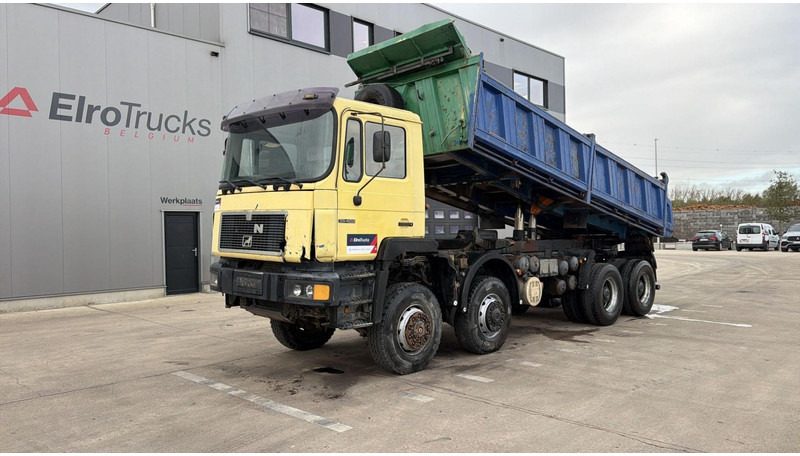 MAN 35.402 (8X8 / BIG AXLES / GRAND PONT / LAMES / STEEL SUSP. / 6 CYLINDER) - Kipper: das Bild 1 MAN 35.402 (8X8 / BIG AXLES / GRAND PONT / LAMES / STEEL SUSP. / 6 CYLINDER) - Kipper: das Bild 1