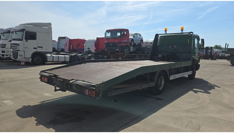 Mercedes-Benz SK 814 (MANUAL PUMP / STEEL SUSP. / POMPE MANUELLE / LAMES / 6 CYLINDER) - Autotransporter LKW: das Bild 5 Mercedes-Benz SK 814 (MANUAL PUMP / STEEL SUSP. / POMPE MANUELLE / LAMES / 6 CYLINDER) - Autotransporter LKW: das Bild 5