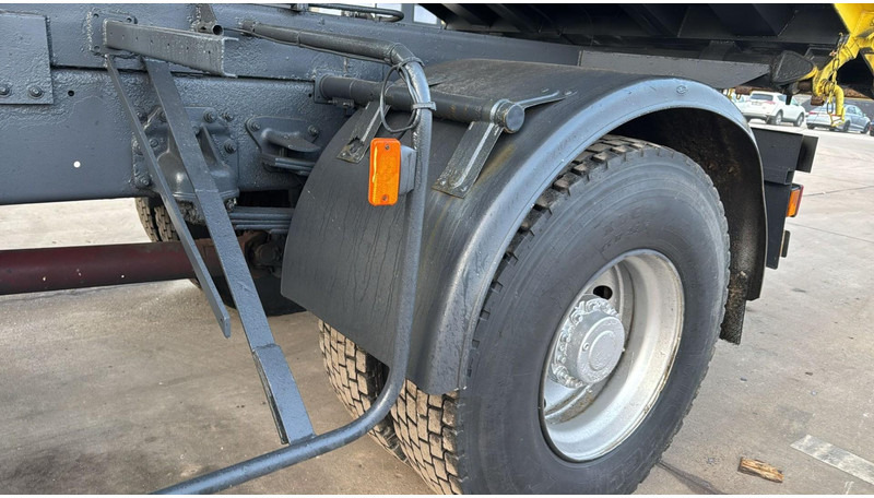 Leasing für Renault KERAX 340 (4X4 / CAMION FRANCAIS / PARFAIT ETAT / LAMES / BOITE ET POMPE MANUELLE / FRENCH TRUCK) Renault KERAX 340 (4X4 / CAMION FRANCAIS / PARFAIT ETAT / LAMES / BOITE ET POMPE MANUELLE / FRENCH TRUCK): das Bild 12 Leasing für Renault KERAX 340 (4X4 / CAMION FRANCAIS / PARFAIT ETAT / LAMES / BOITE ET POMPE MANUELLE / FRENCH TRUCK) Renault KERAX 340 (4X4 / CAMION FRANCAIS / PARFAIT ETAT / LAMES / BOITE ET POMPE MANUELLE / FRENCH TRUCK): das Bild 12