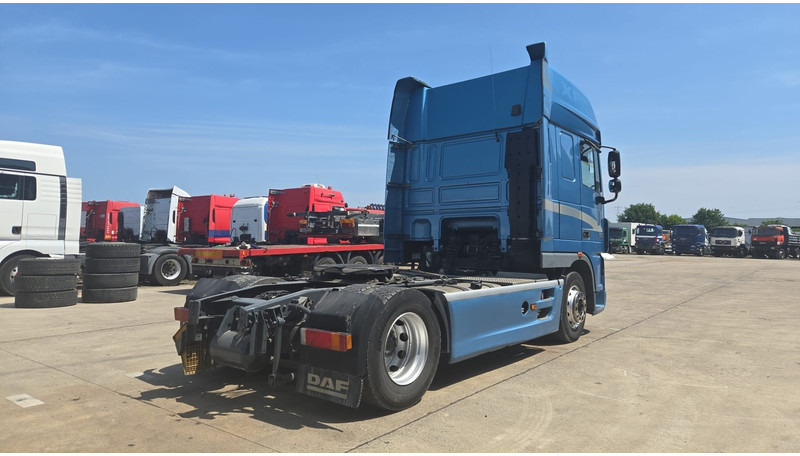 DAF XF 105.460 (BOITE MANUELLE / MANUAL GEARBOX / PARFAIT ETAT / TRES PROPRE) - Sattelzugmaschine: das Bild 5 DAF XF 105.460 (BOITE MANUELLE / MANUAL GEARBOX / PARFAIT ETAT / TRES PROPRE) - Sattelzugmaschine: das Bild 5