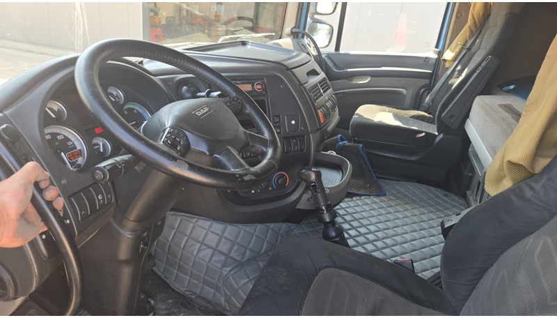 Sattelzugmaschine DAF XF 105.460 (BOITE MANUELLE / MANUAL GEARBOX / PARFAIT ETAT / TRES PROPRE): das Bild 13