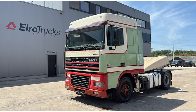 DAF XF 95.430 (EURO 3 / BOITE MANUELLE / MANUAL GEARBOX) - Sattelzugmaschine: das Bild 1 DAF XF 95.430 (EURO 3 / BOITE MANUELLE / MANUAL GEARBOX) - Sattelzugmaschine: das Bild 1