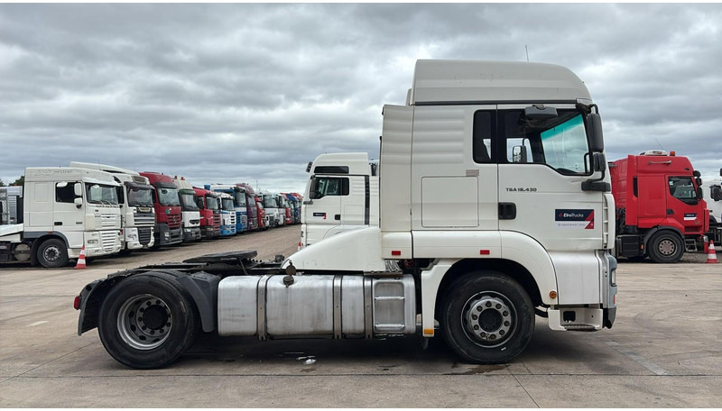 MAN TGA 18.430 (PTO / POMPE HYDRAULIQUE / MANUAL GEARBOX / BOITE MANUELLE / HYDRAULIC PUMP) - Sattelzugmaschine: das Bild 3 MAN TGA 18.430 (PTO / POMPE HYDRAULIQUE / MANUAL GEARBOX / BOITE MANUELLE / HYDRAULIC PUMP) - Sattelzugmaschine: das Bild 3