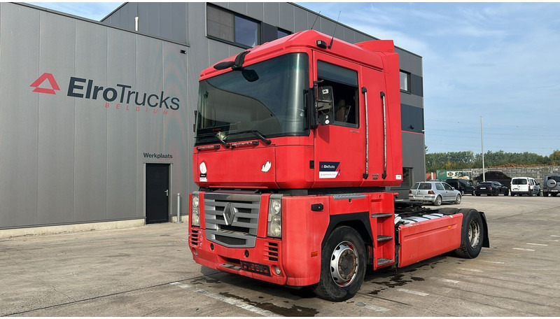 Renault MAGNUM 460 (BOITE MANUELLE / MANUAL GEARBOX) - Sattelzugmaschine: das Bild 1 Renault MAGNUM 460 (BOITE MANUELLE / MANUAL GEARBOX) - Sattelzugmaschine: das Bild 1