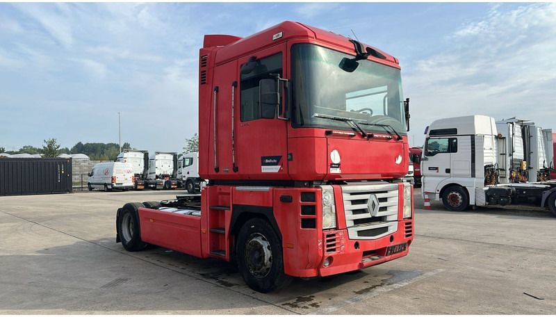 Renault MAGNUM 460 (BOITE MANUELLE / MANUAL GEARBOX) - Sattelzugmaschine: das Bild 3 Renault MAGNUM 460 (BOITE MANUELLE / MANUAL GEARBOX) - Sattelzugmaschine: das Bild 3