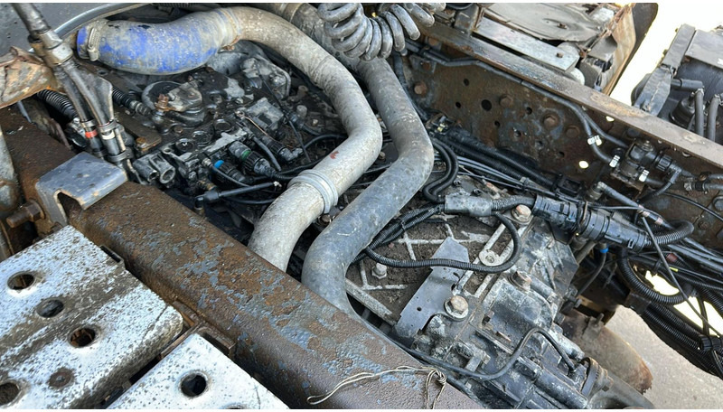 Sattelzugmaschine Renault Premium 450 DXI (BOITE MANUELLE / MANUAL GEARBOX): das Bild 14 Sattelzugmaschine Renault Premium 450 DXI (BOITE MANUELLE / MANUAL GEARBOX): das Bild 14