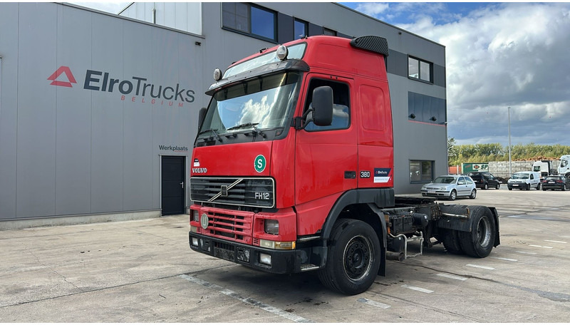 Volvo FH 12 - 460 (BOITE MANUELLE / MANUAL GEARBOX) - Sattelzugmaschine: das Bild 1 Volvo FH 12 - 460 (BOITE MANUELLE / MANUAL GEARBOX) - Sattelzugmaschine: das Bild 1