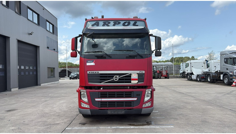 Volvo FH 440 (MANUAL GEARBOX / EURO 5 / BOITE MANUELLE) - Sattelzugmaschine: das Bild 2 Volvo FH 440 (MANUAL GEARBOX / EURO 5 / BOITE MANUELLE) - Sattelzugmaschine: das Bild 2