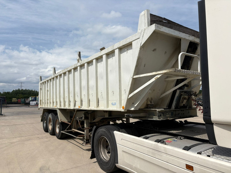 Stas FREINS TAMBOUR / DRUM BRAKES (REMORQUE FRANCAIS / FREINS TAMBOURS / DRUM BRAKES) - Kipper Auflieger: das Bild 2 Stas FREINS TAMBOUR / DRUM BRAKES (REMORQUE FRANCAIS / FREINS TAMBOURS / DRUM BRAKES) - Kipper Auflieger: das Bild 2