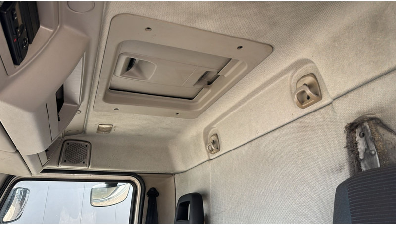 Koffer LKW Volvo FL 260 (LIFT 2000 KG / PERFECT BELGIAN TRUCK / 18 TON / EURO 5): das Bild 20