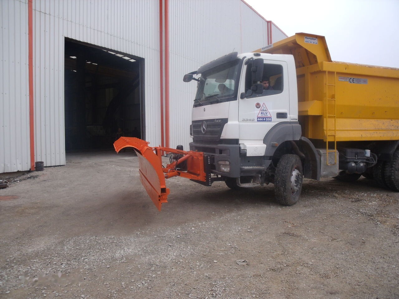 Caterpillar SNOW BLADES - Schneepflug: das Bild 1 Caterpillar SNOW BLADES - Schneepflug: das Bild 1