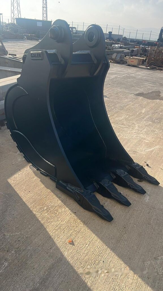 Hitachi ZX400 Channel Bucket - Baggerschaufel: das Bild 3 Hitachi ZX400 Channel Bucket - Baggerschaufel: das Bild 3