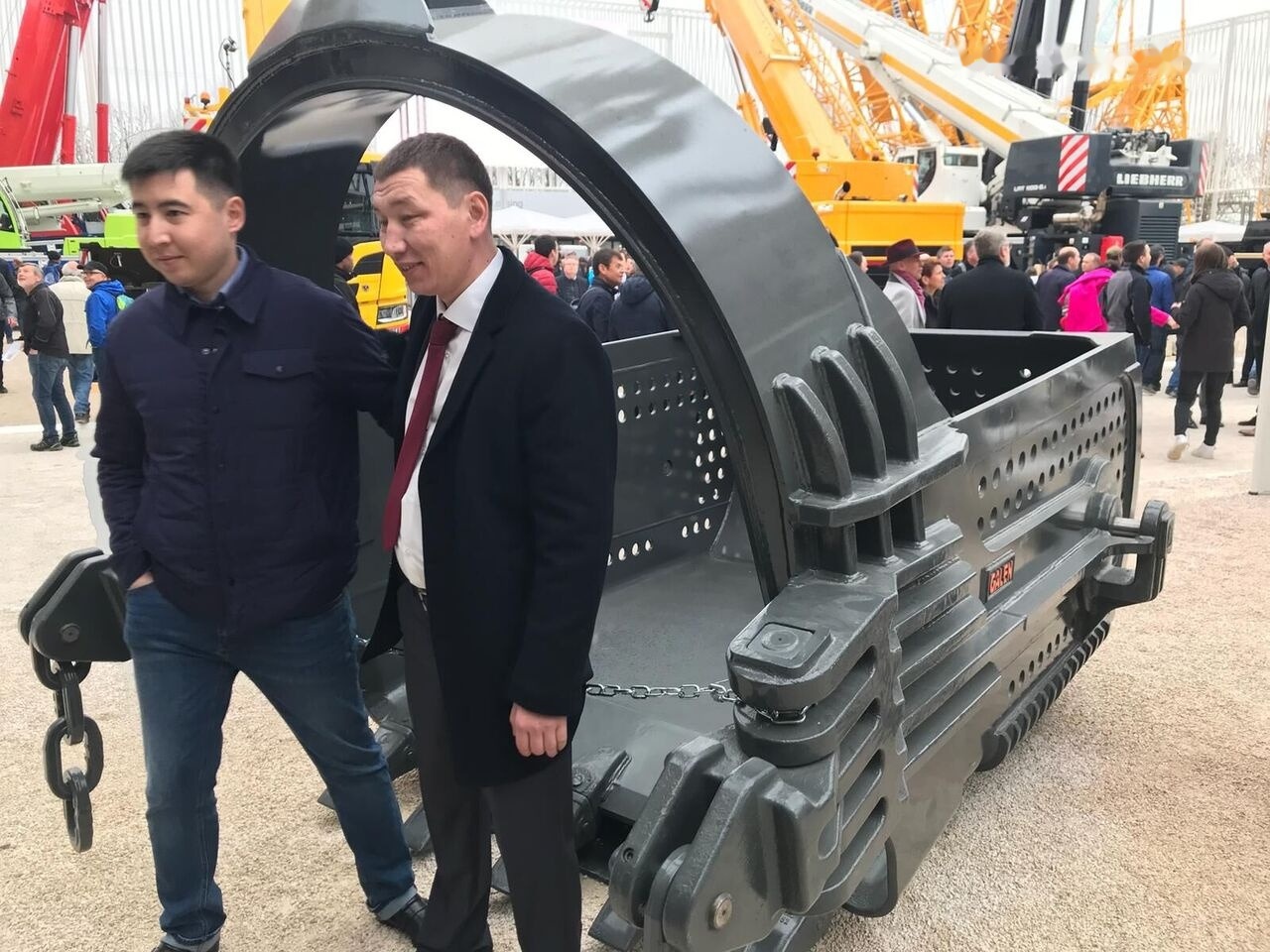 Liebherr DRAGLINE BUCKET - Sortierschaufel: das Bild 1 Liebherr DRAGLINE BUCKET - Sortierschaufel: das Bild 1