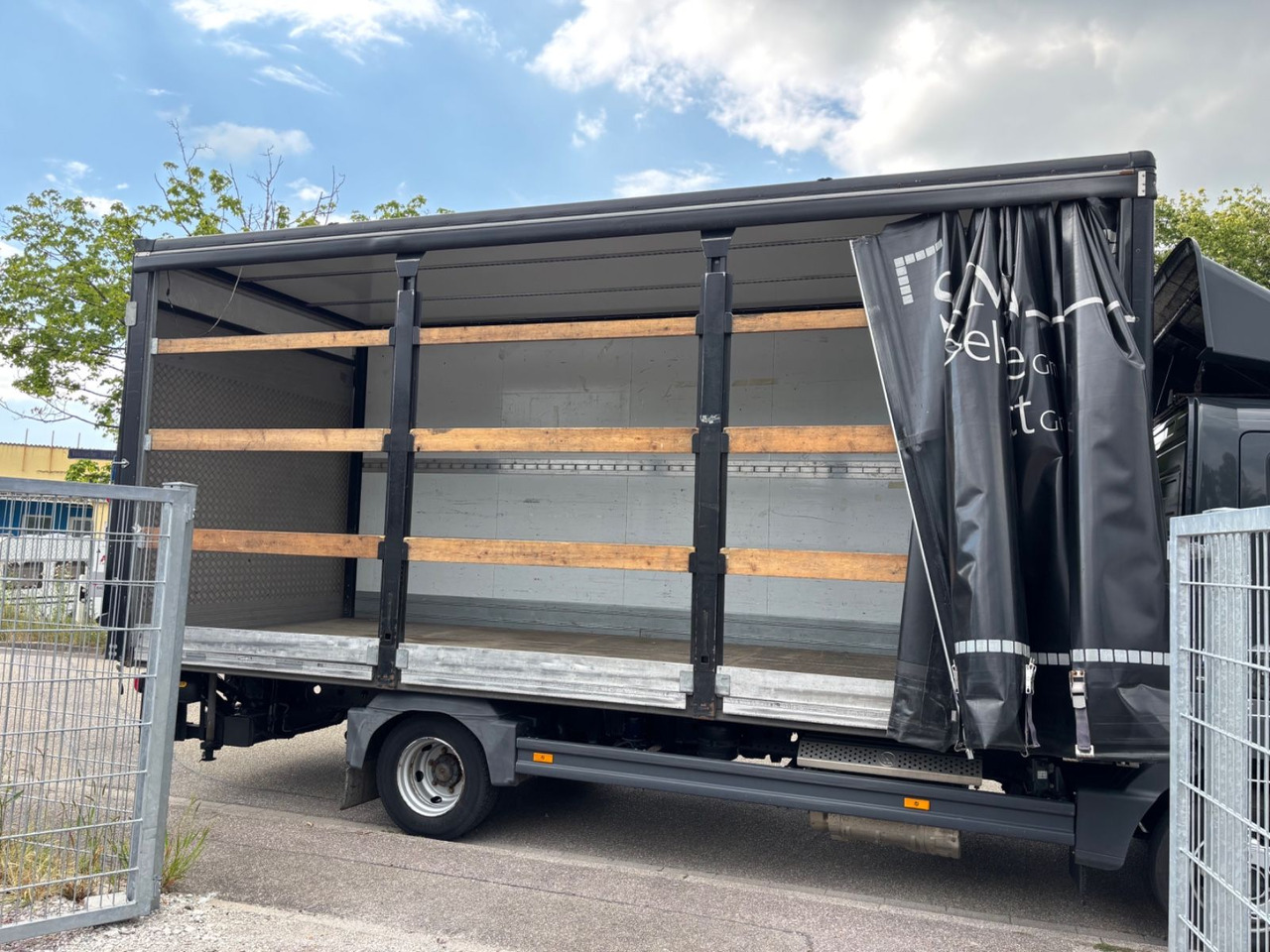 Koffer LKW Mercedes-Benz Atego III, E6, Klima, LBW 1,5t., Schiebeplane r: das Bild 13