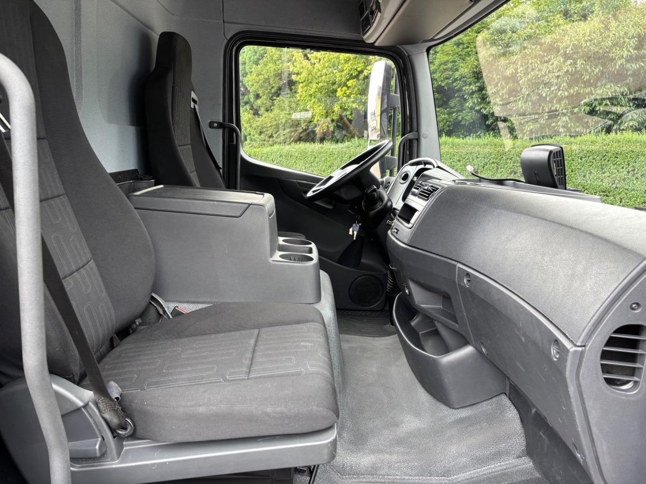 Koffer LKW Mercedes-Benz Atego III, E6, Klima, LBW 1,5t., Schiebeplane r: das Bild 14
