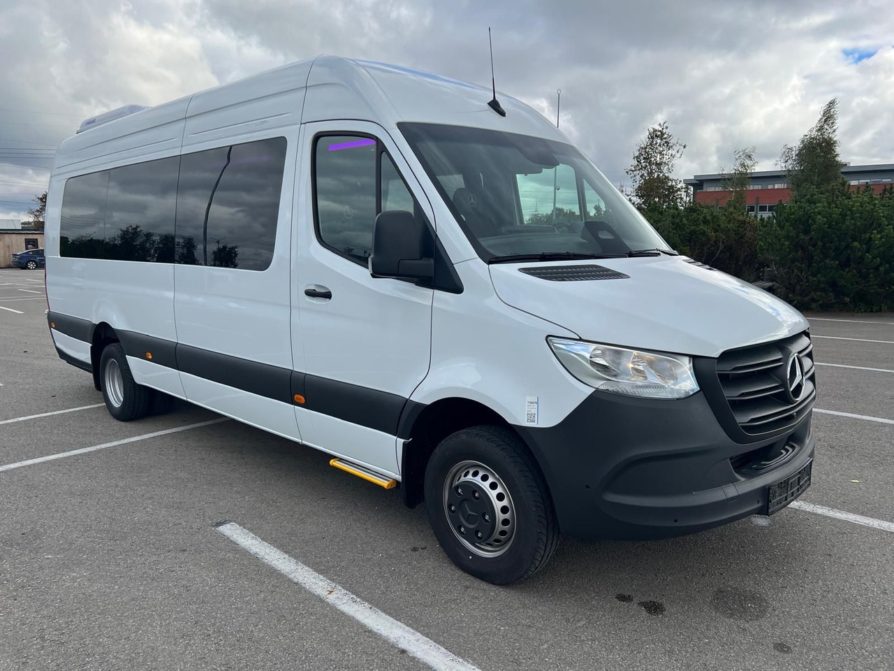 Mercedes-Benz Sprinter 517 Komfort XL, 21 SS - Kleinbus, Personentransporter: das Bild 1 Mercedes-Benz Sprinter 517 Komfort XL, 21 SS - Kleinbus, Personentransporter: das Bild 1