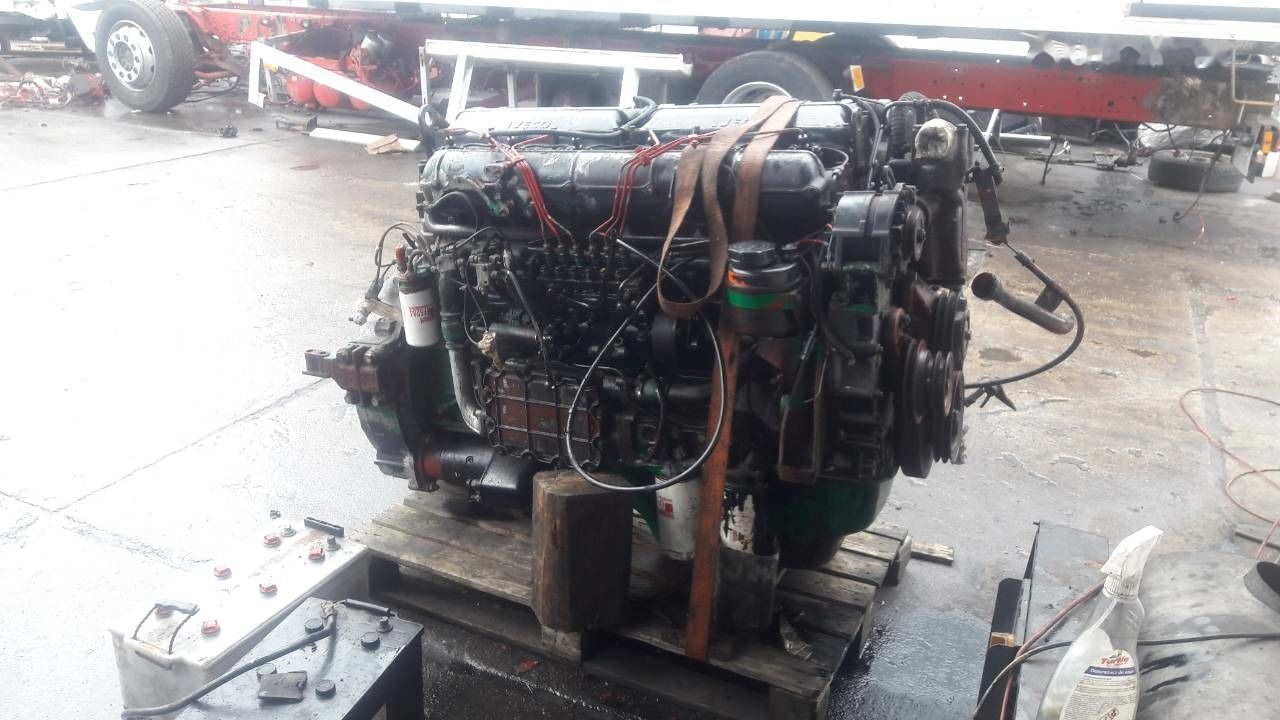 IVECO 8210.42L IVECO Magirus 420 - Motor für LKW: das Bild 3 IVECO 8210.42L IVECO Magirus 420 - Motor für LKW: das Bild 3