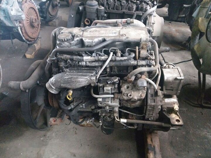 IVECO F4AE0481C IVECO EUROCARGO F4AE0481C truck - Motor für LKW: das Bild 1 IVECO F4AE0481C IVECO EUROCARGO F4AE0481C truck - Motor für LKW: das Bild 1