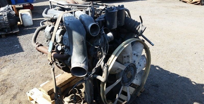 Mercedes-Benz OM 401 - Motor für LKW: das Bild 2 Mercedes-Benz OM 401 - Motor für LKW: das Bild 2