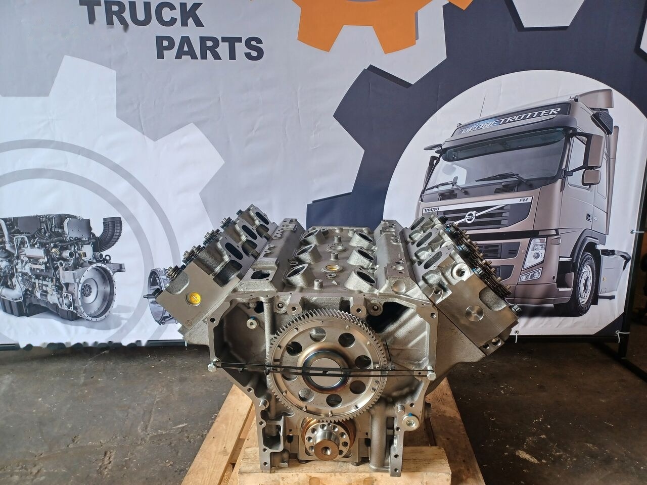 .V/3 Mercedes-Benz truck - Zylinderblock für LKW: das Bild 2 .V/3 Mercedes-Benz truck - Zylinderblock für LKW: das Bild 2
