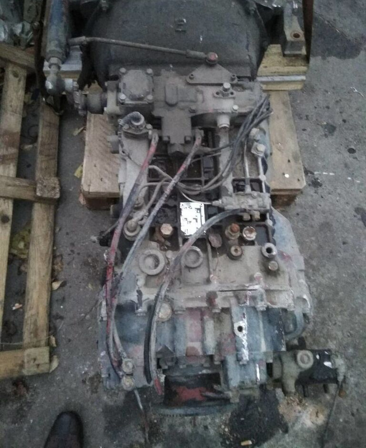 ZF 16S109 Renault - Getriebe für LKW: das Bild 1 ZF 16S109 Renault - Getriebe für LKW: das Bild 1