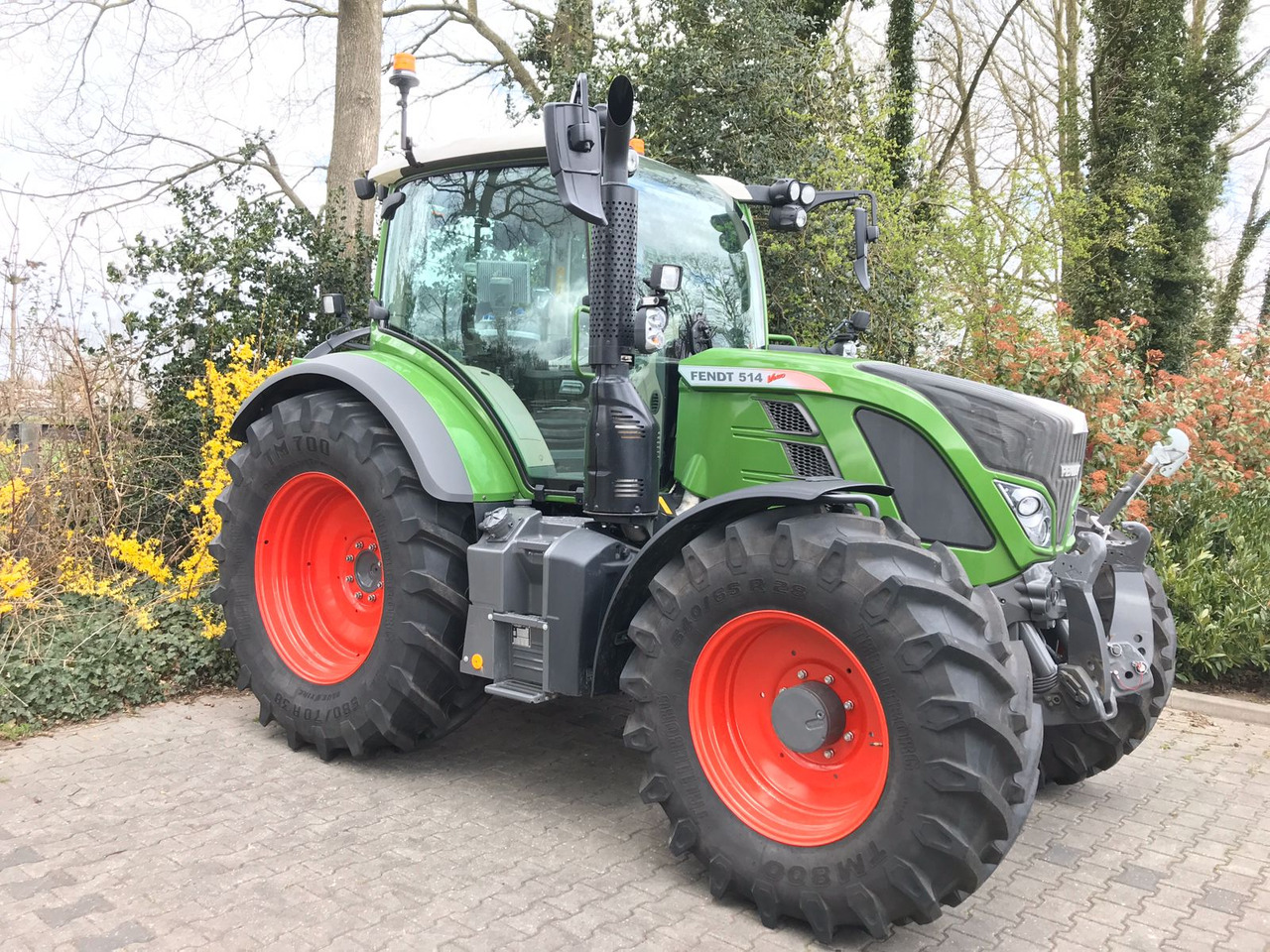 FENDT 514 Vario S4 ProfiPlus - Traktor: das Bild 5 FENDT 514 Vario S4 ProfiPlus - Traktor: das Bild 5