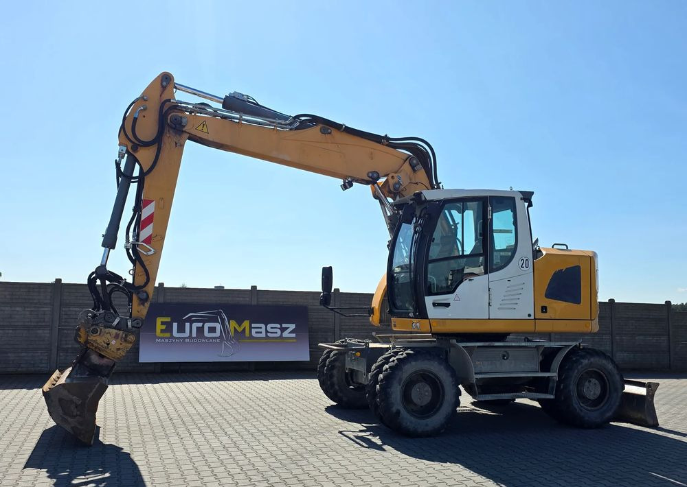 Liebherr A918 COMPACT, 2014 ROK, SW 48 LIKUFIX szybkozłącze - Mobilbagger: das Bild 1 Liebherr A918 COMPACT, 2014 ROK, SW 48 LIKUFIX szybkozłącze - Mobilbagger: das Bild 1
