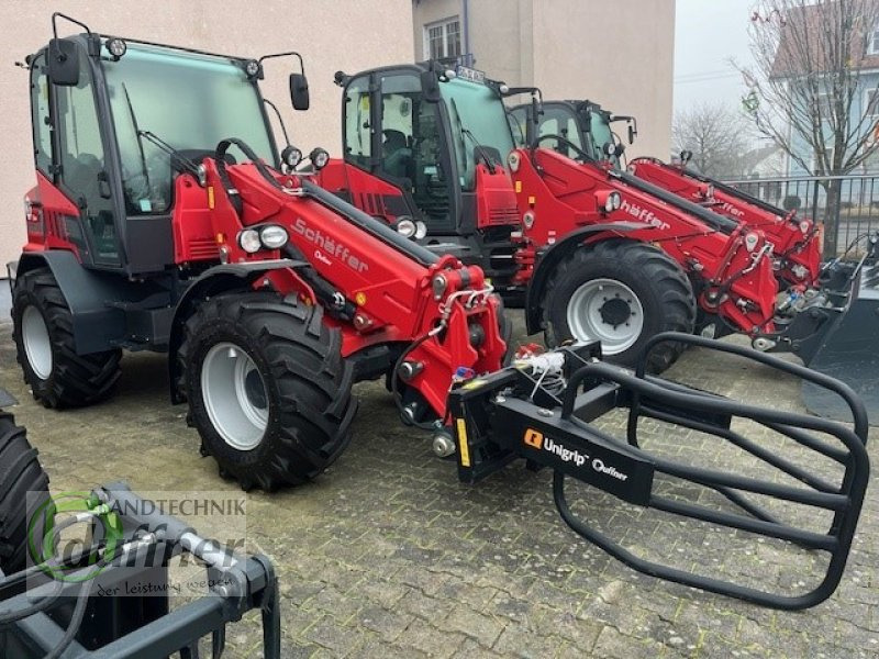 Schäffer 6680 T - Teleskopradlader: das Bild 1 Schäffer 6680 T - Teleskopradlader: das Bild 1