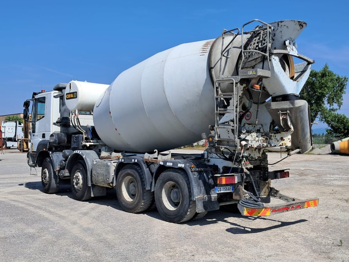 ASTRA HD9 8450 CIFA RY1300 - Fahrmischer: das Bild 4 ASTRA HD9 8450 CIFA RY1300 - Fahrmischer: das Bild 4