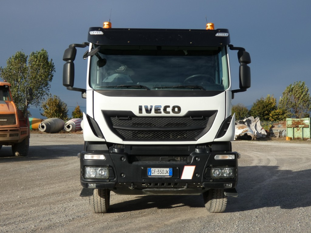 IVECO TRAKKER 500 - Sattelzugmaschine: das Bild 5 IVECO TRAKKER 500 - Sattelzugmaschine: das Bild 5