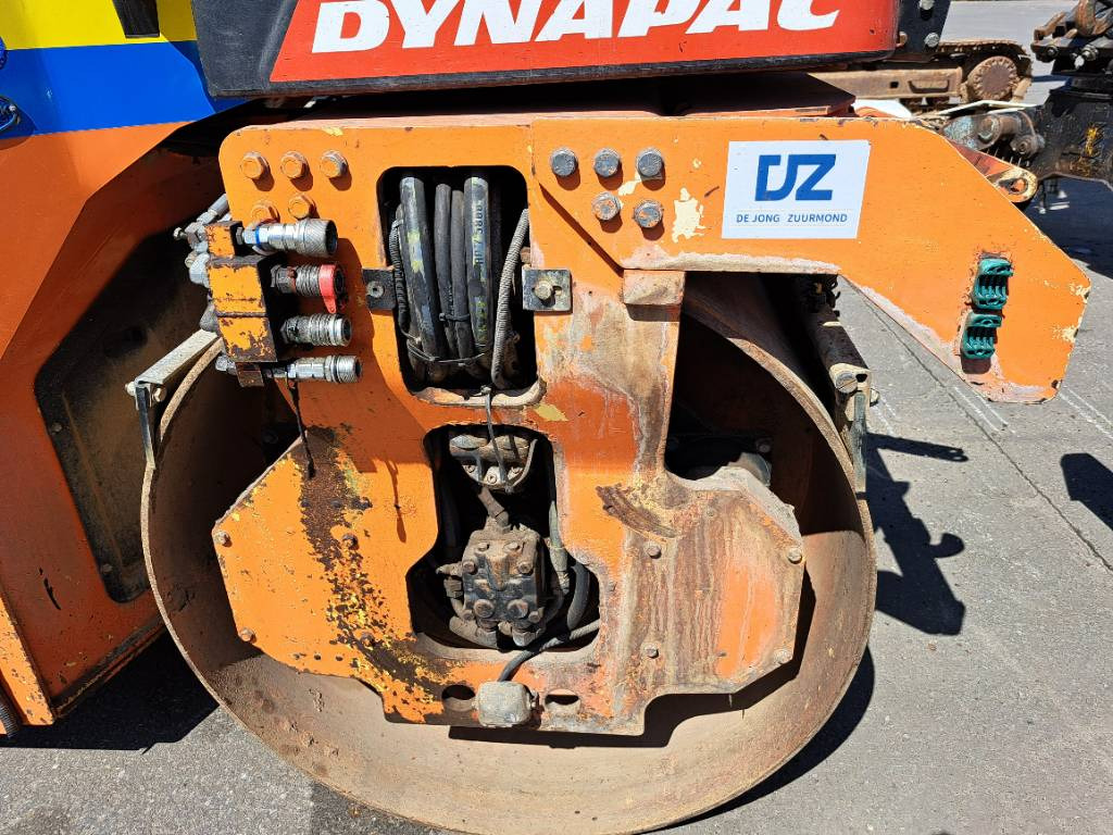 Dynapac CG233HF - Straßenwalze: das Bild 4 Dynapac CG233HF - Straßenwalze: das Bild 4