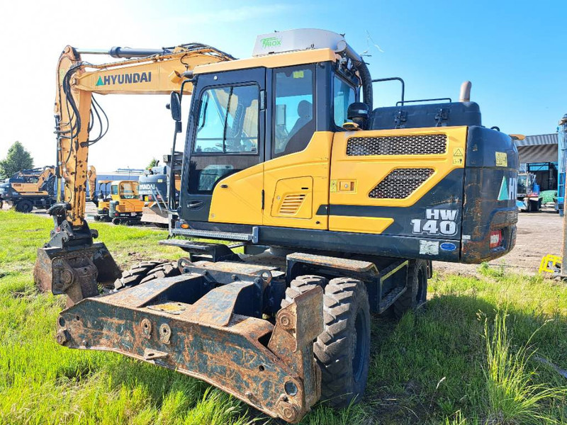 Hyundai HW140 - Mobilbagger: das Bild 3 Hyundai HW140 - Mobilbagger: das Bild 3