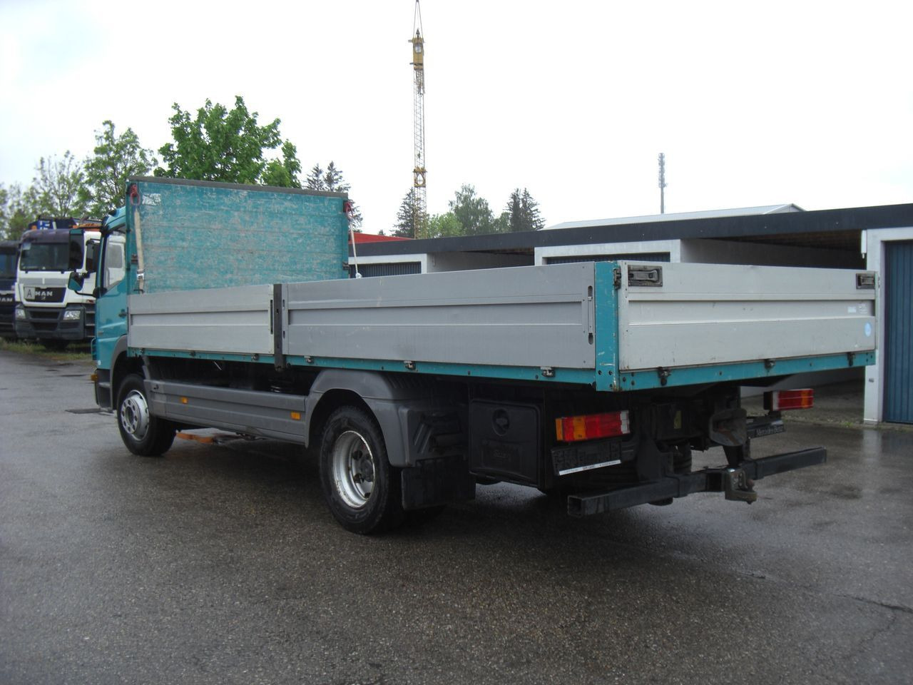 Mercedes-Benz 1222 Atego - Pritsche LKW: das Bild 4 Mercedes-Benz 1222 Atego - Pritsche LKW: das Bild 4