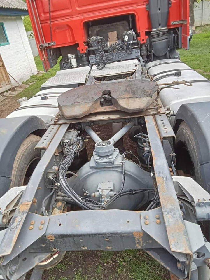 Sattelzugmaschine DAF XF 95.430 Tractor unit: das Bild 9