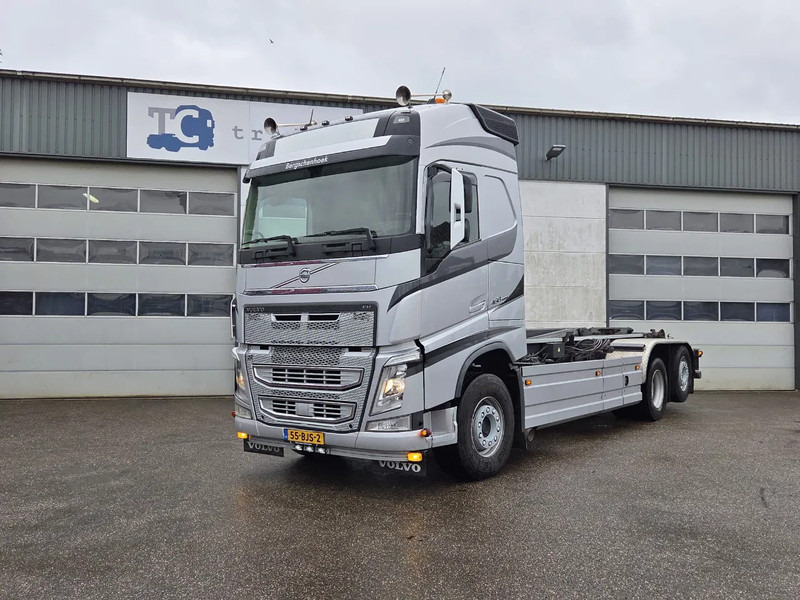 Volvo FH 460 VDL hooklift - Abrollkipper: das Bild 1 Volvo FH 460 VDL hooklift - Abrollkipper: das Bild 1