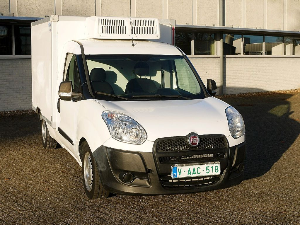 Fiat DOBLO 1.6 KUHLKOFFER CARRIER XARIOS -20 / AIRCO - Kühltransporter: das Bild 1 Fiat DOBLO 1.6 KUHLKOFFER CARRIER XARIOS -20 / AIRCO - Kühltransporter: das Bild 1