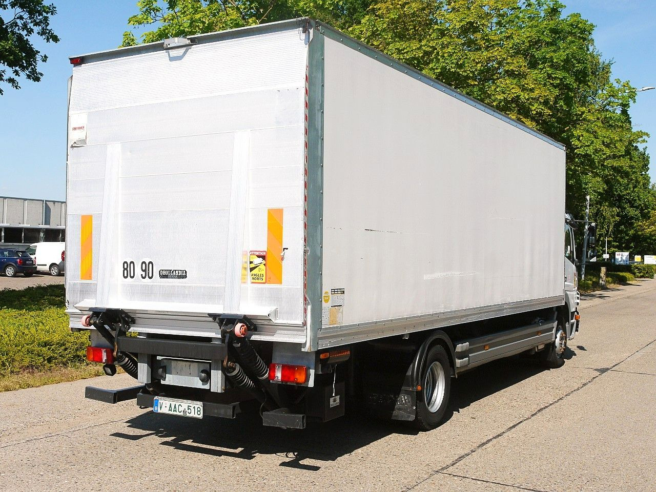 Mercedes-Benz 1318 ATEGO MEUBEL KOFFER LBW MANUAL LUFTFEDERNG - Koffer LKW: das Bild 5 Mercedes-Benz 1318 ATEGO MEUBEL KOFFER LBW MANUAL LUFTFEDERNG - Koffer LKW: das Bild 5