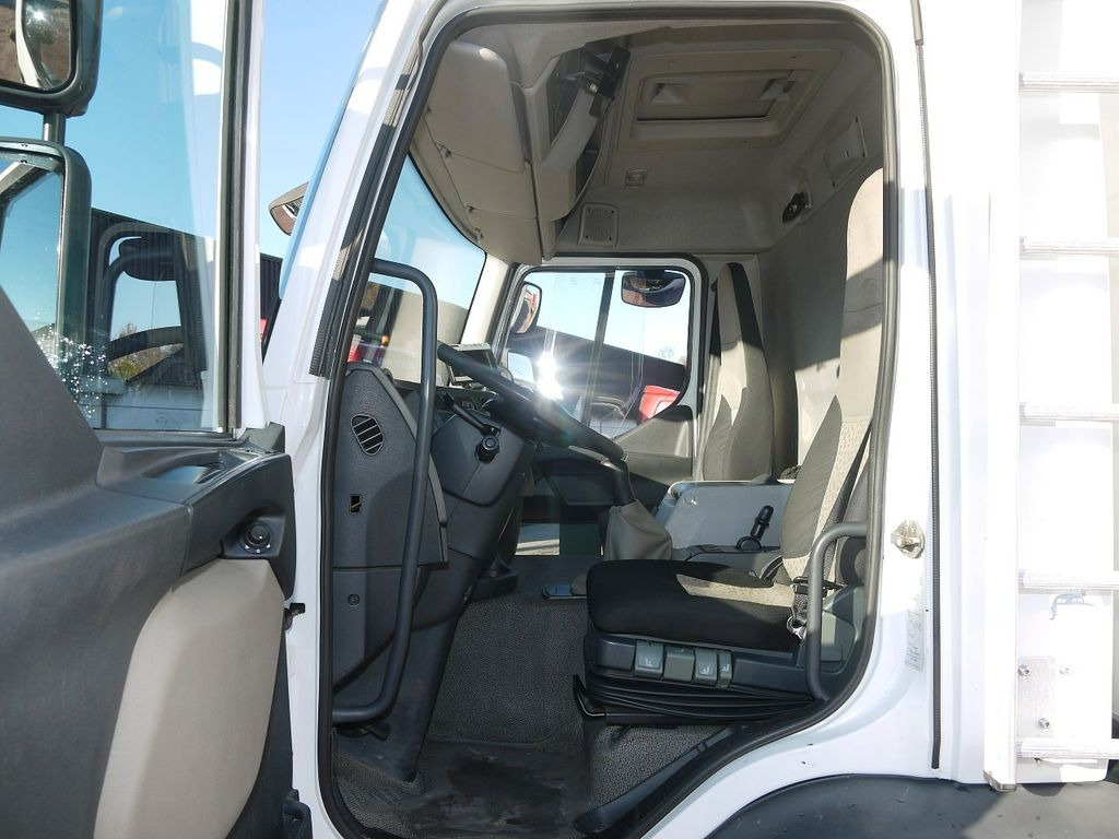 Kühlkoffer LKW Renault P 270.19 D KUHLKOFER CARRIER SUPRA 950 MULIT LBW: das Bild 13