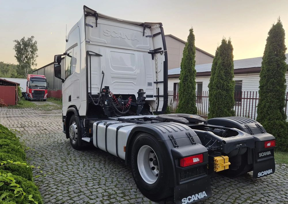 Scania R410 - Sattelzugmaschine: das Bild 4 Scania R410 - Sattelzugmaschine: das Bild 4